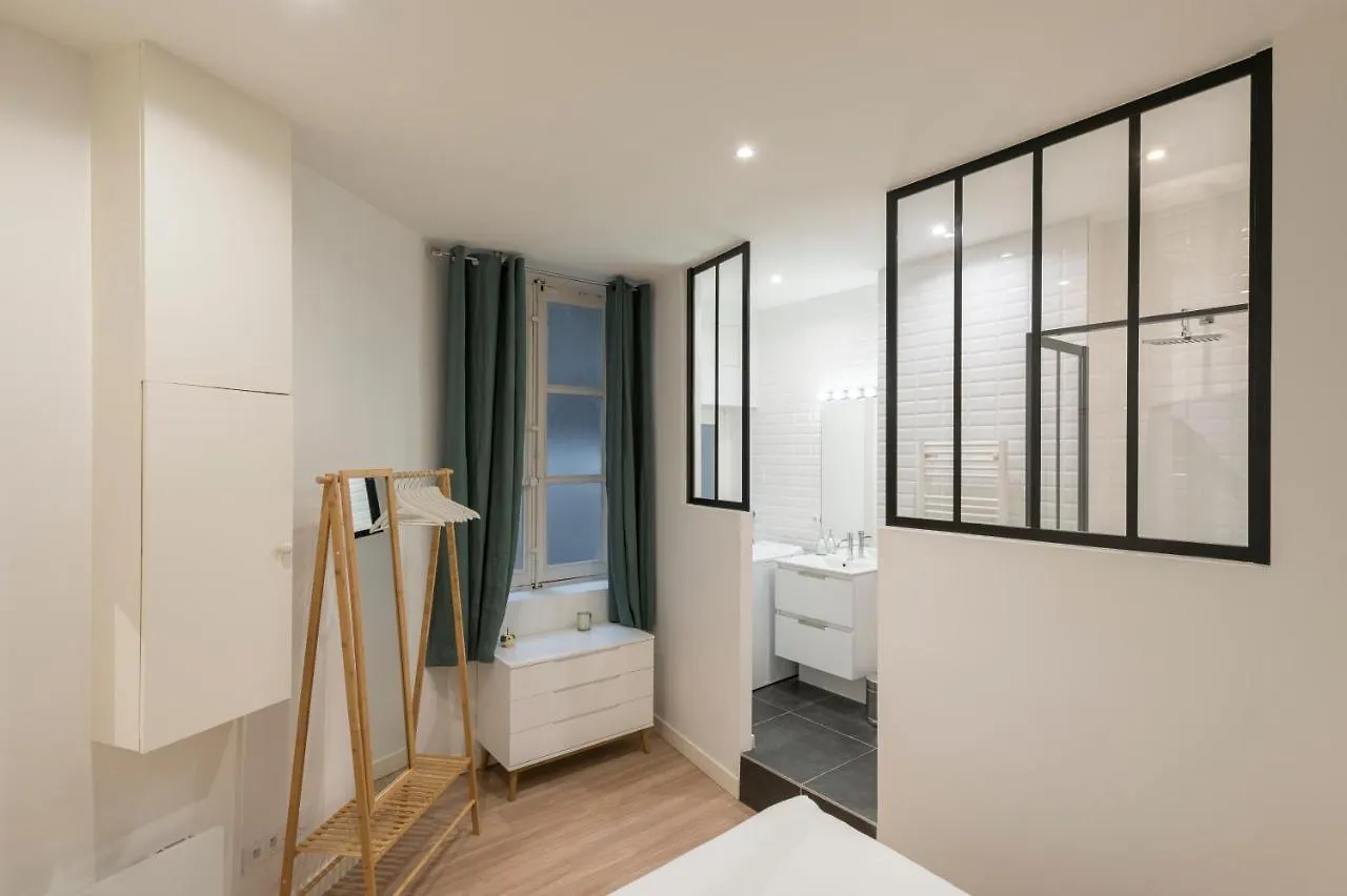 Apartamento Le Confident - Grand T2 Au Coeur De Lyon